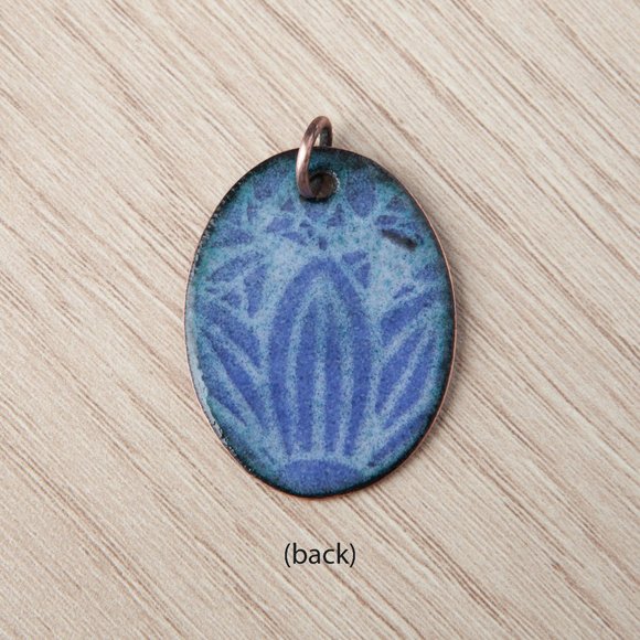 Handmade Copper Enamel Siamese Kitty Cat Pendant Handcrafted Jewelry 1.375" x 1" - Picture 2 of 7